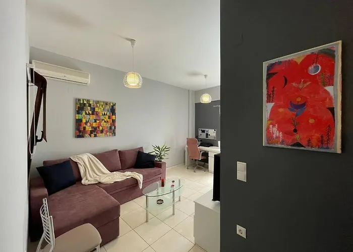 Kornarou Apartment